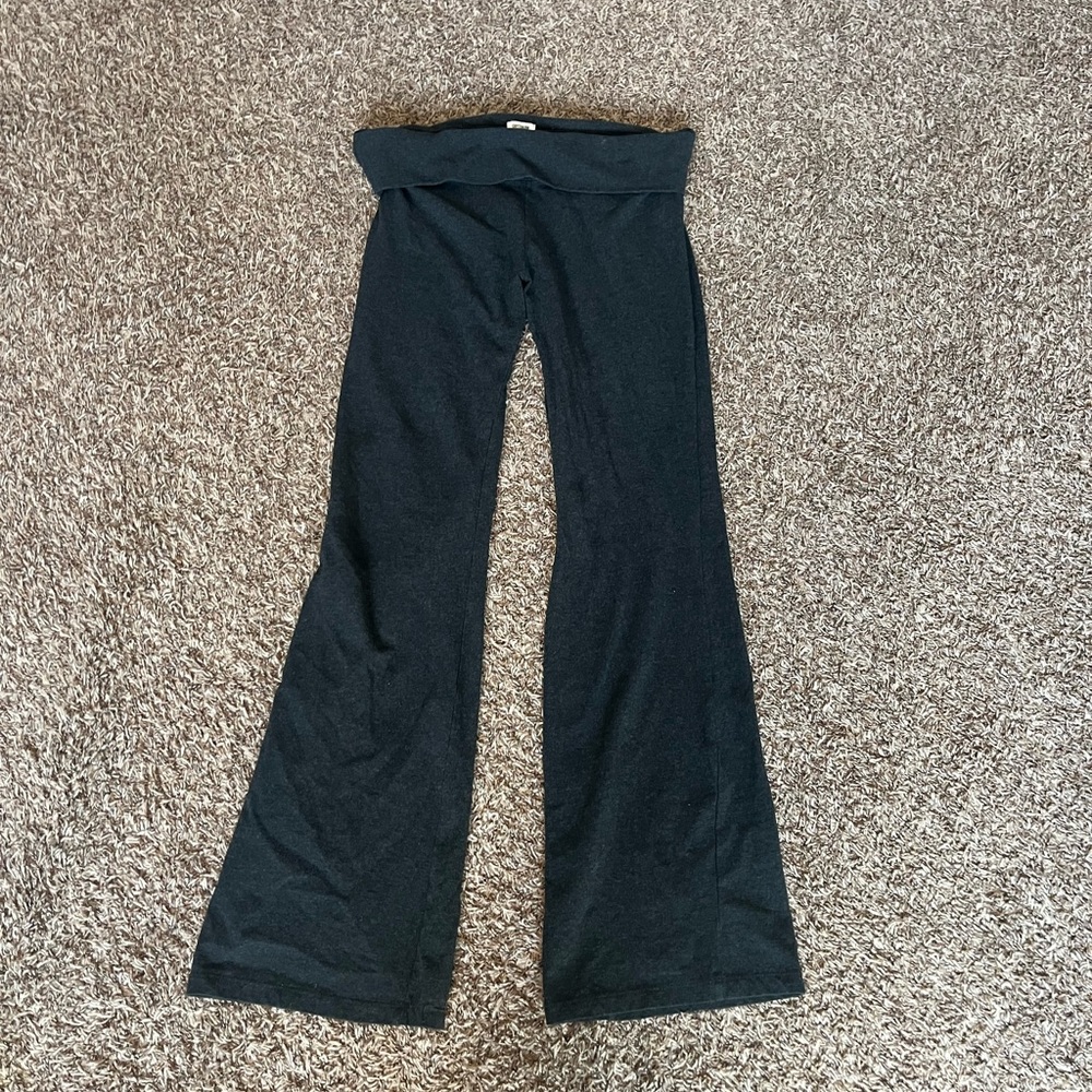 Cotton on, flared black leggings